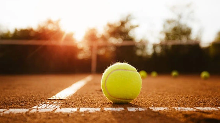 Quần vợt Da88 - Tìm hiểu cách cá cược tennis cho tân thủ 2 Đôi nét quần vợt Da88